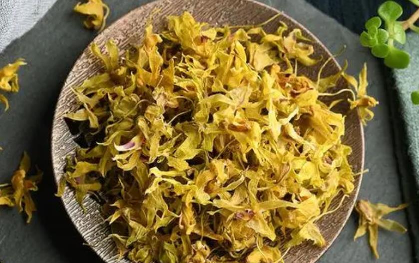 霍山铁皮石斛花的美味吃法：解锁健康新方式！